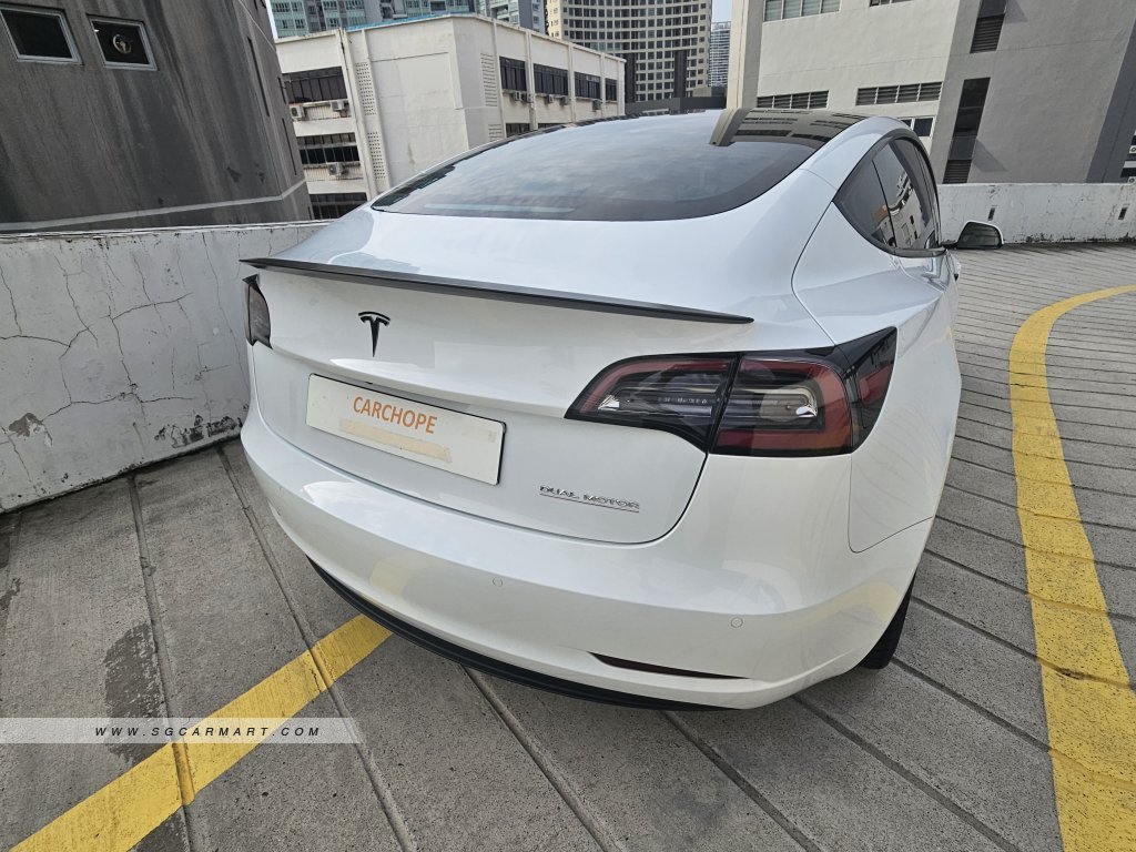 Tesla Model 3 Electric Performance AWD