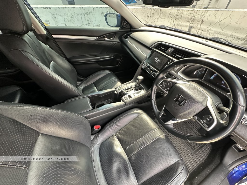 Honda Civic 1.5A VTEC Turbo Sunroof