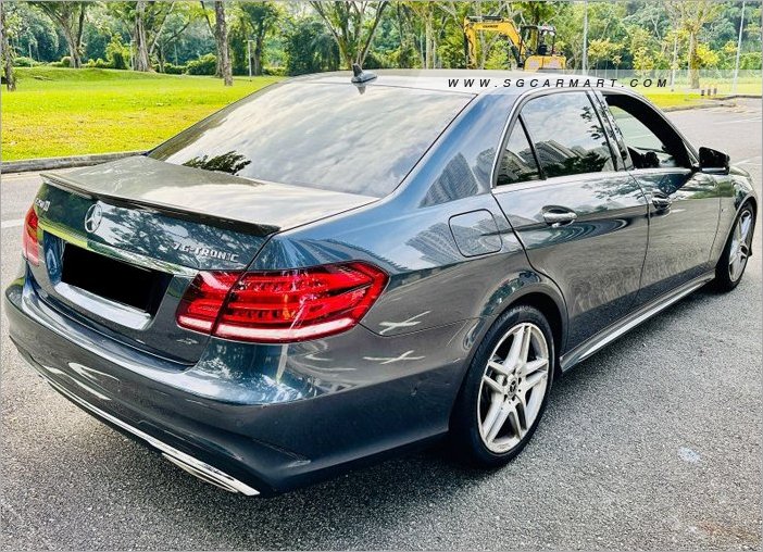Mercedes-Benz E-Class E250 Edition E Sunroof