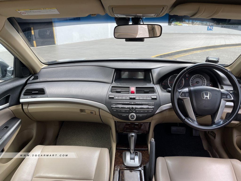 Photos for Honda Accord 2.0A (COE till 02/2029) - Sgcarmart