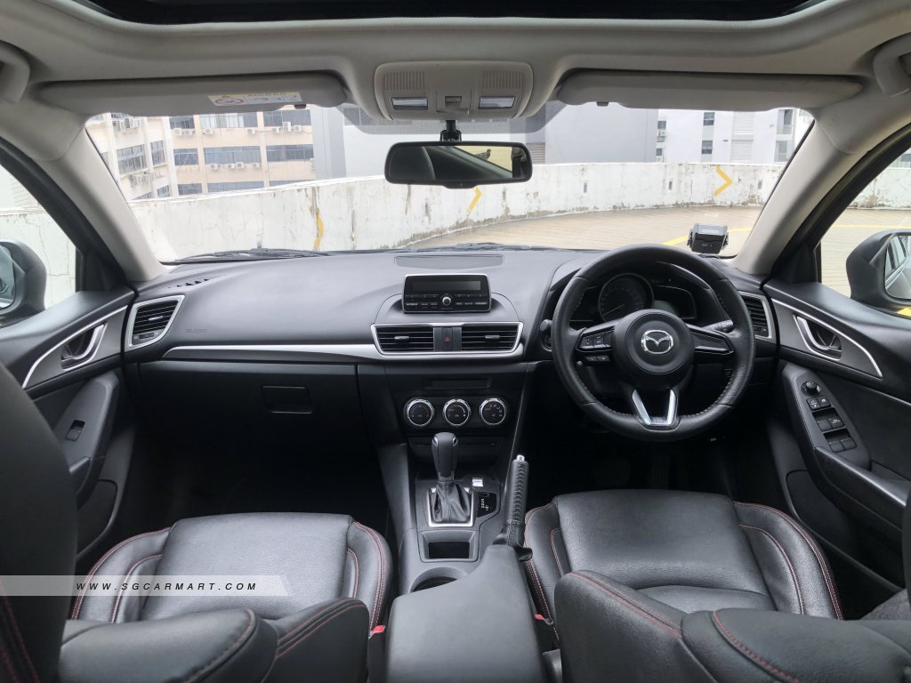 Mazda 3 1.5A Sunroof