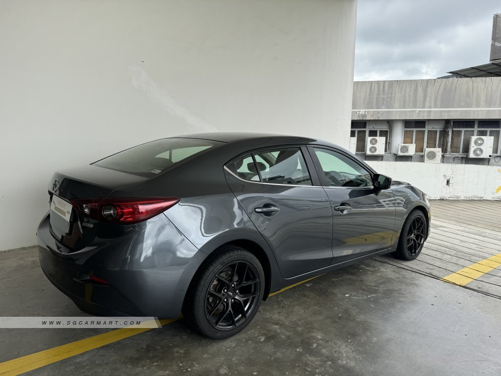 Mazda 3 1.5A Sunroof
