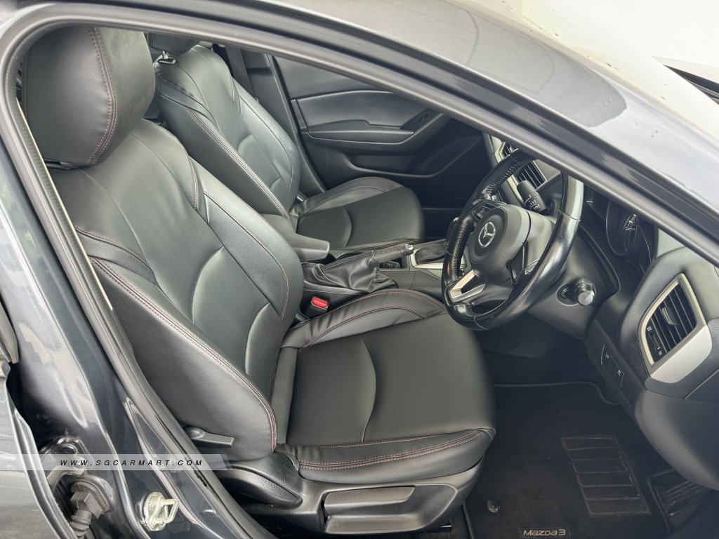 Mazda 3 1.5A Sunroof
