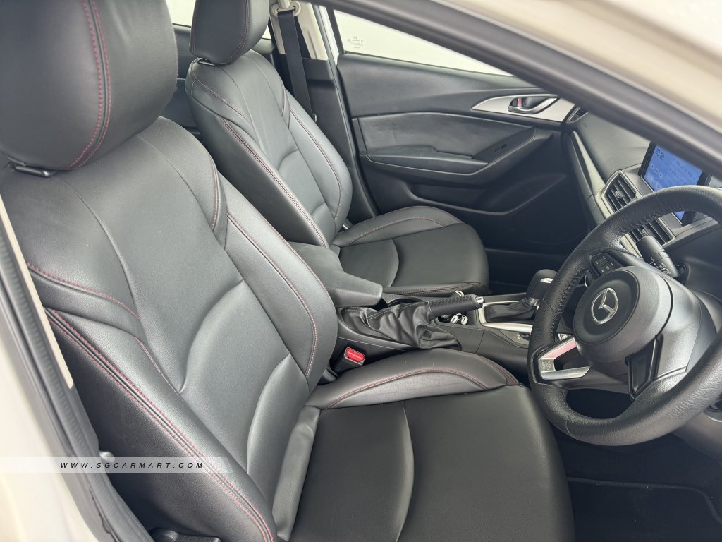 Mazda 3 1.5A Sunroof