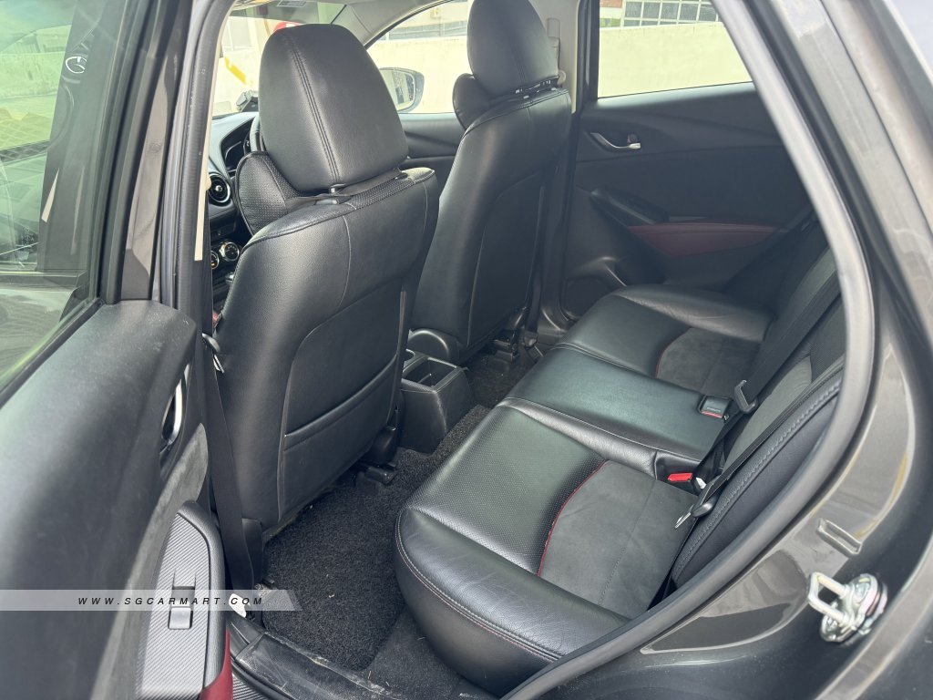 Mazda CX-3 2.0A Deluxe