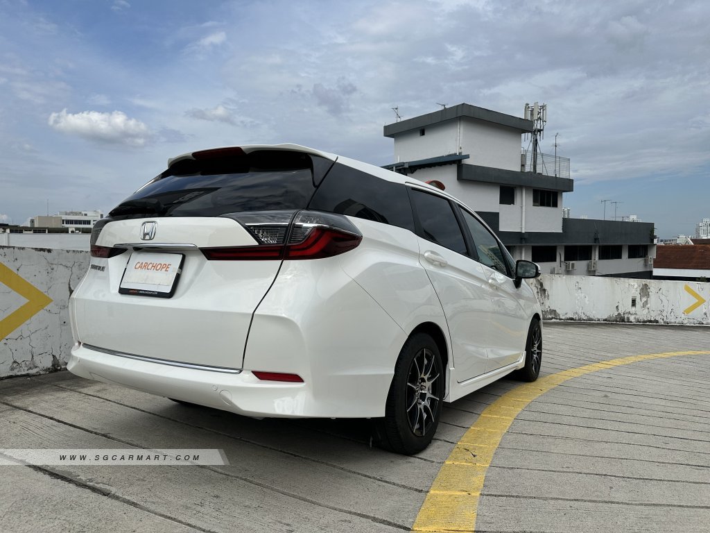 Honda Shuttle 1.5A G Honda Sensing
