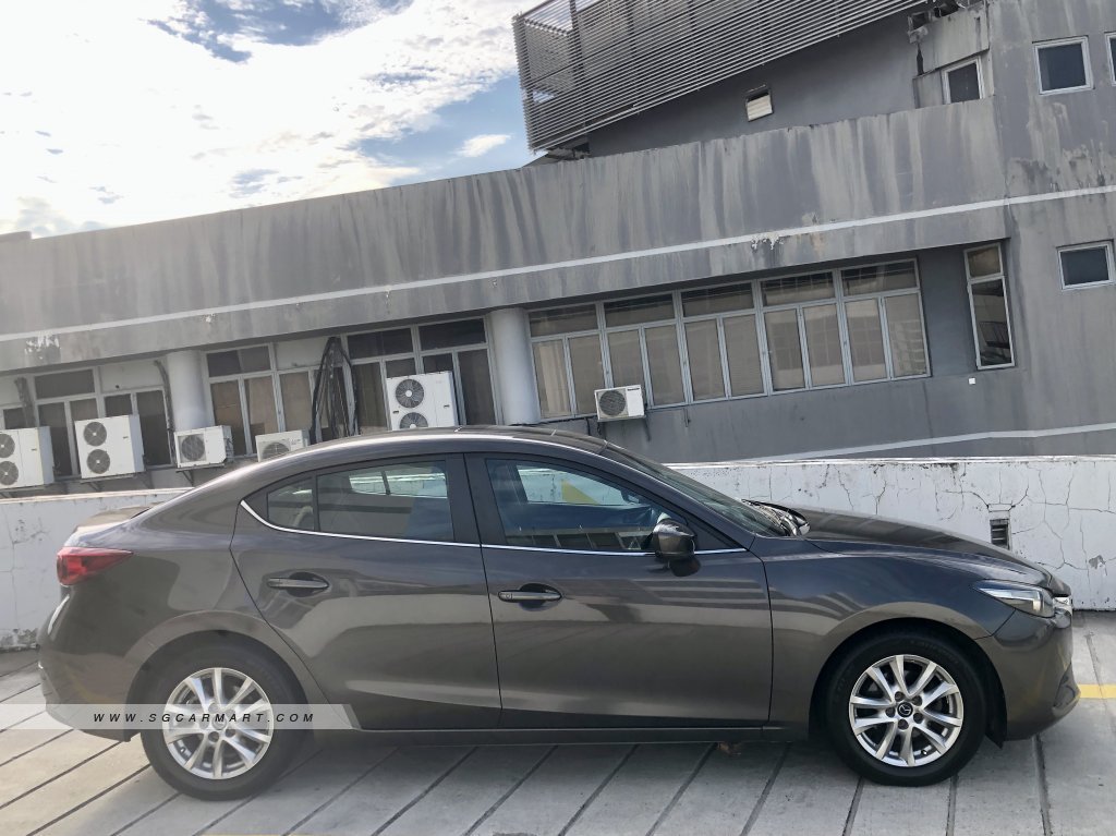 Mazda 3 1.5A Sunroof