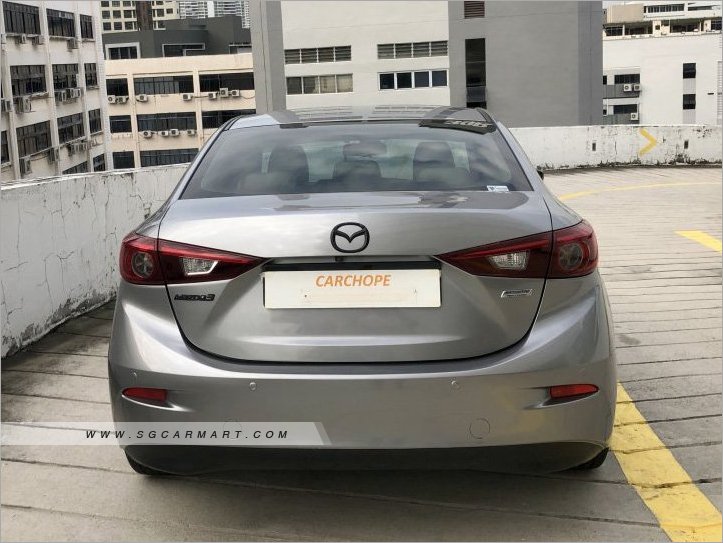 Mazda 3 1.5A Deluxe Sunroof