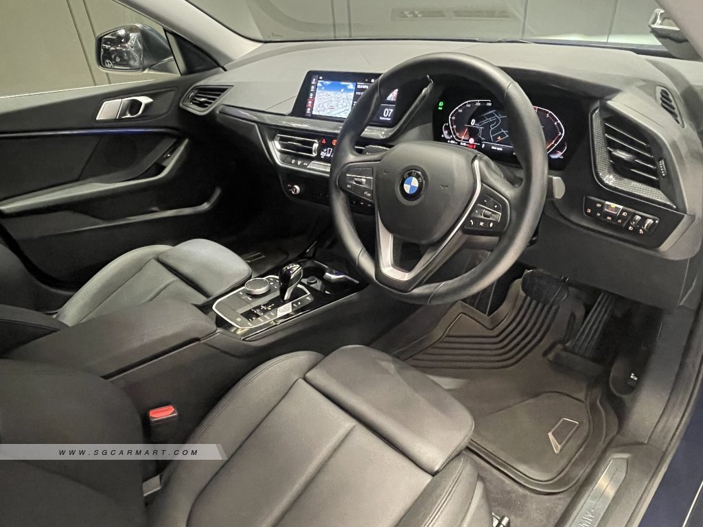 2023 BMW 216i Gran Coupe Sport