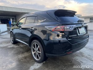 Toyota Harrier 2.0A Elegance