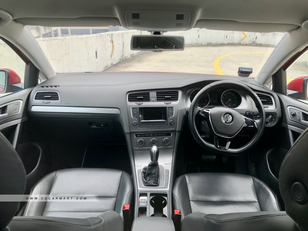 Volkswagen Golf 1.2A TSI (New 5-yr COE)