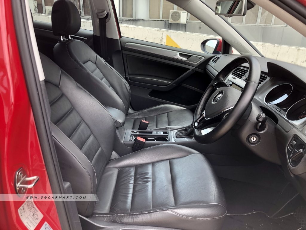 Volkswagen Golf 1.2A TSI (New 5-yr COE)