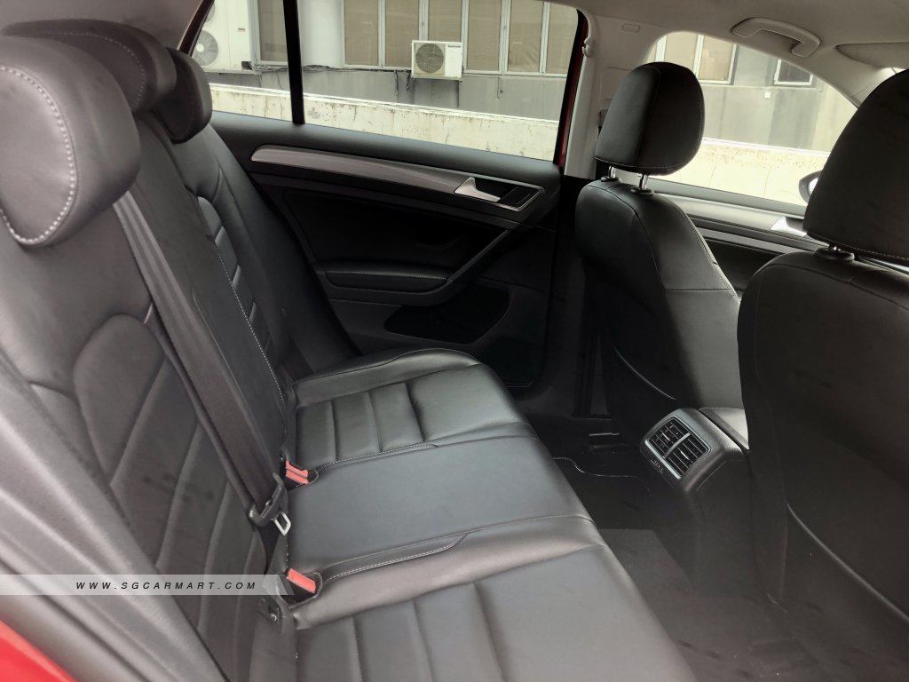 Volkswagen Golf 1.2A TSI (New 5-yr COE)