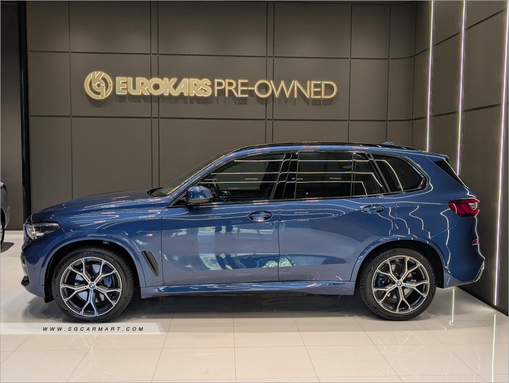 2022 BMW X5 Mild Hybrid xDrive40i M-Sport 7-Seater