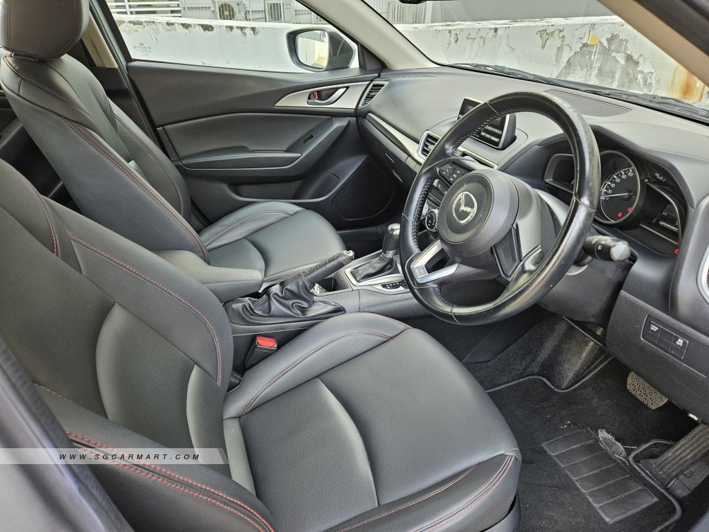 Mazda 3 1.5A Sunroof