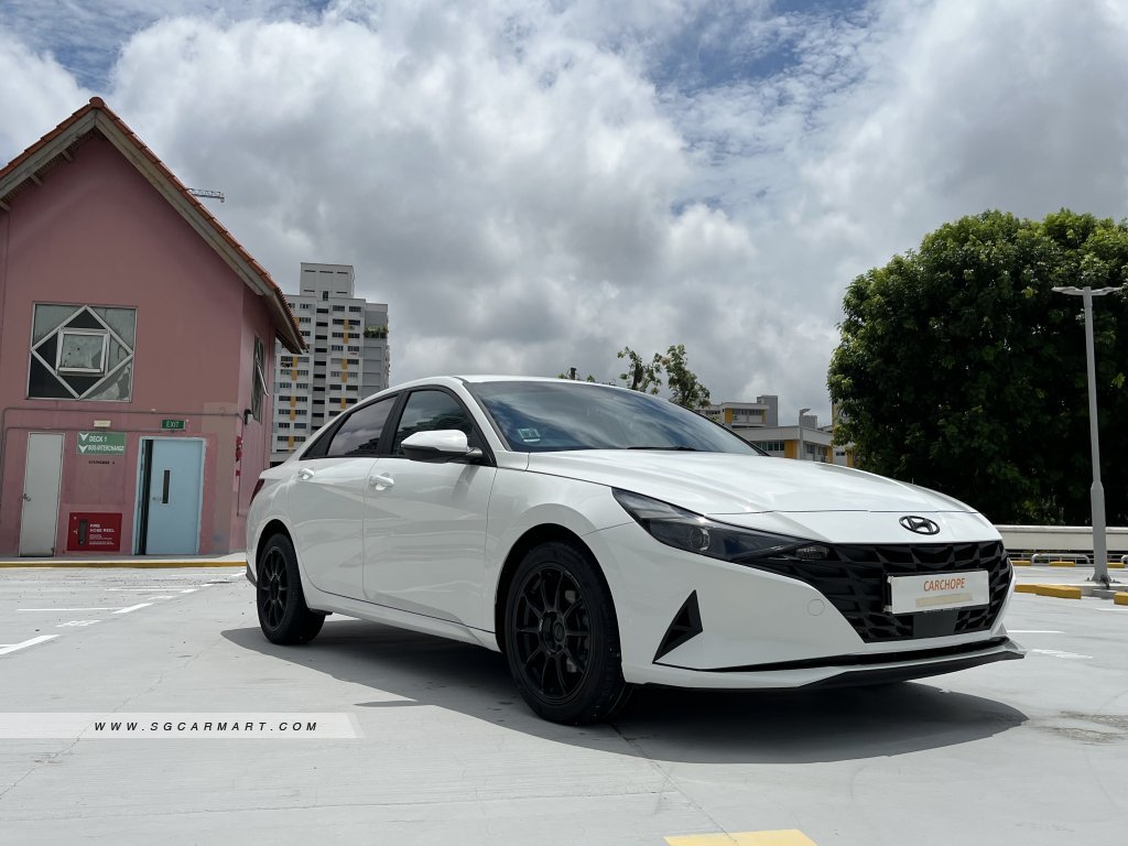 Hyundai Avante 1.6A S