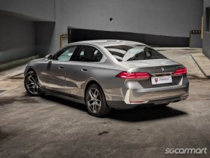 Used 2024 BMW i5 Electric eDrive40 for Sale | Dream Drive Pte Ltd ...