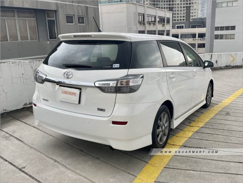Toyota Wish 1.8A Elegance