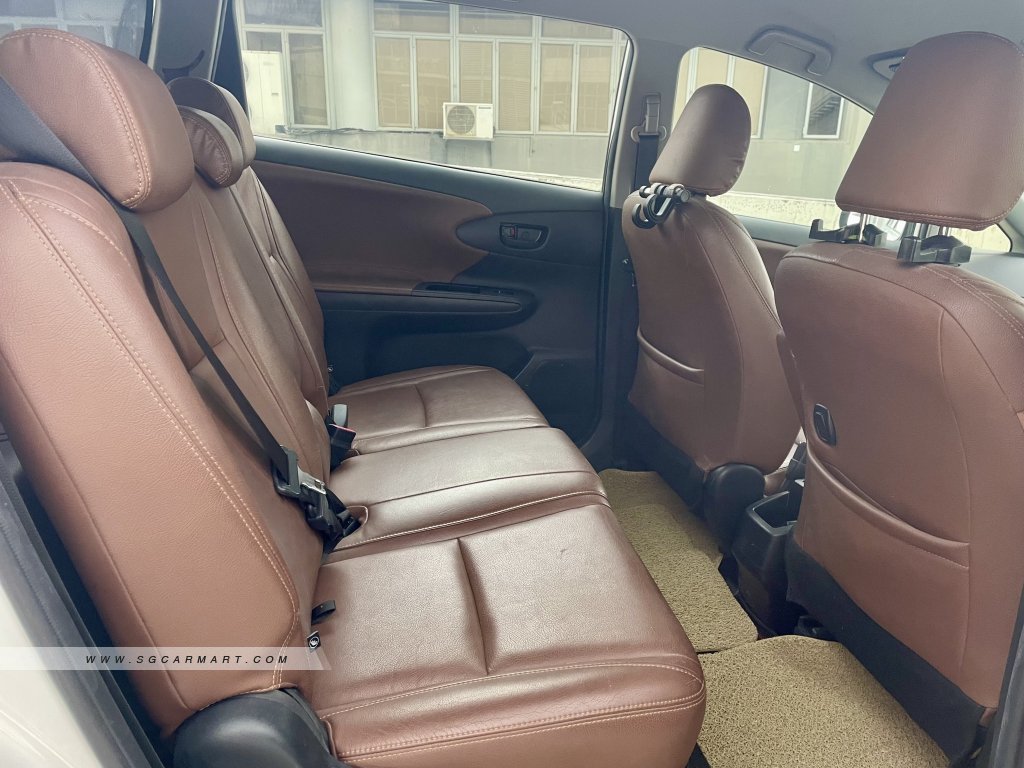 Toyota Wish 1.8A Elegance