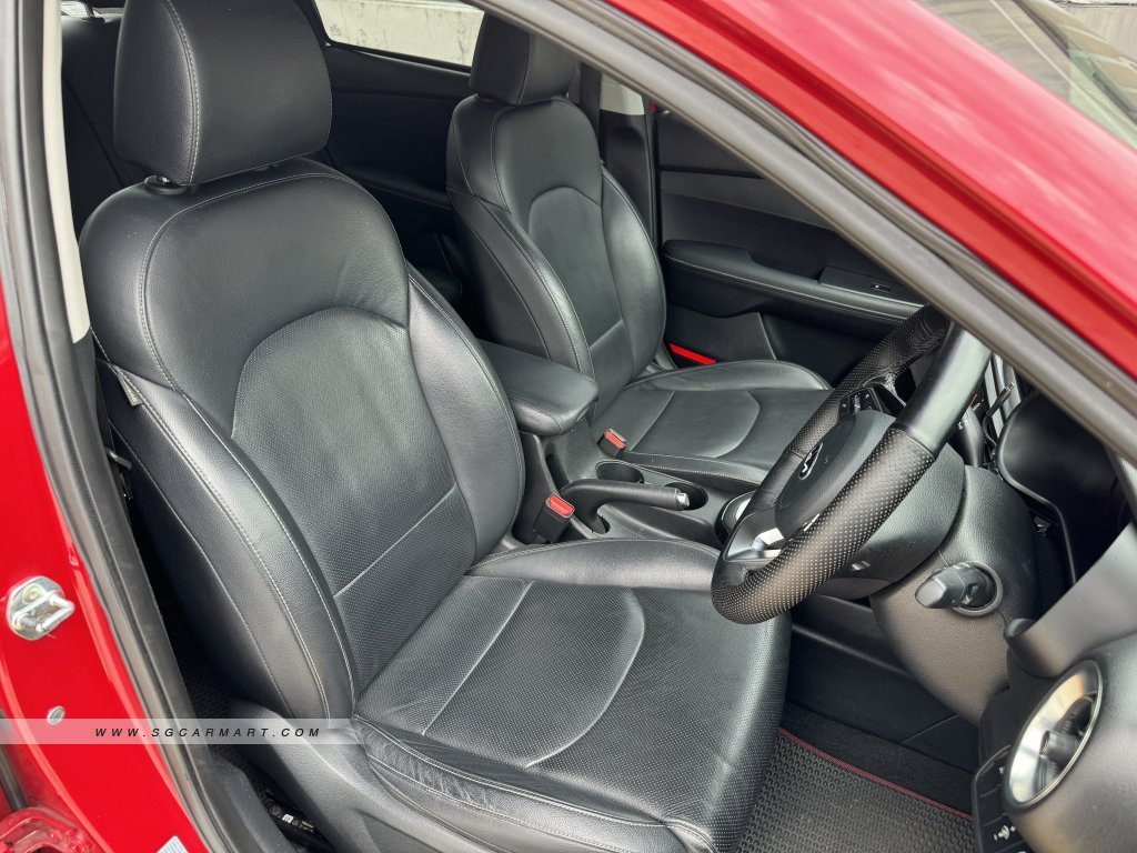 Kia Cerato 1.6A SX Sunroof