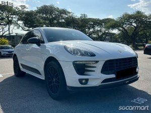 Porsche Macan 2.0A PDK Panoramic Roof