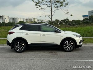 Opel Grandland X 1.2A Turbo Innovation Premium