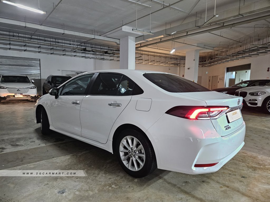 Toyota Corolla Altis 1.6A Standard