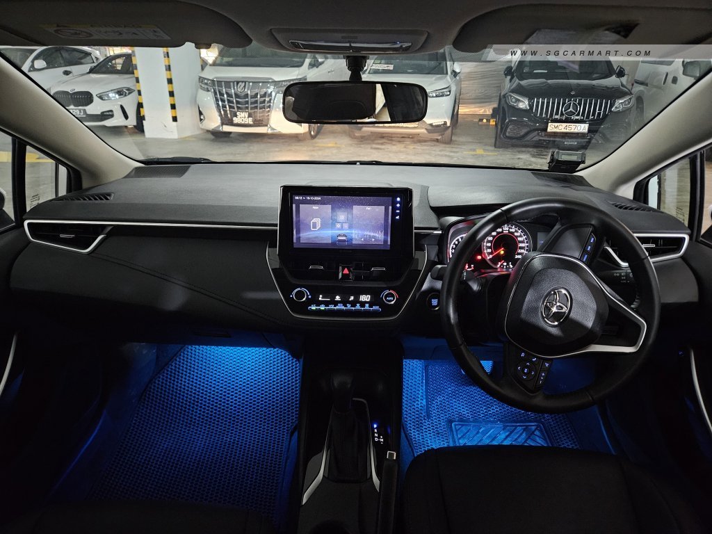 Toyota Corolla Altis 1.6A Standard