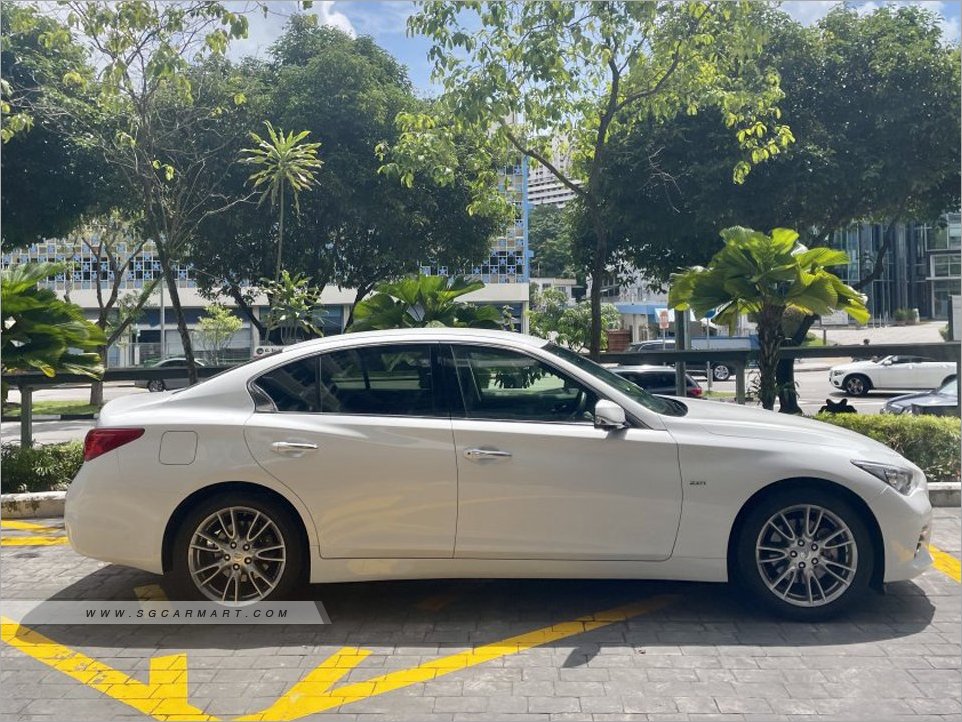 Infiniti Q50 2.0A T