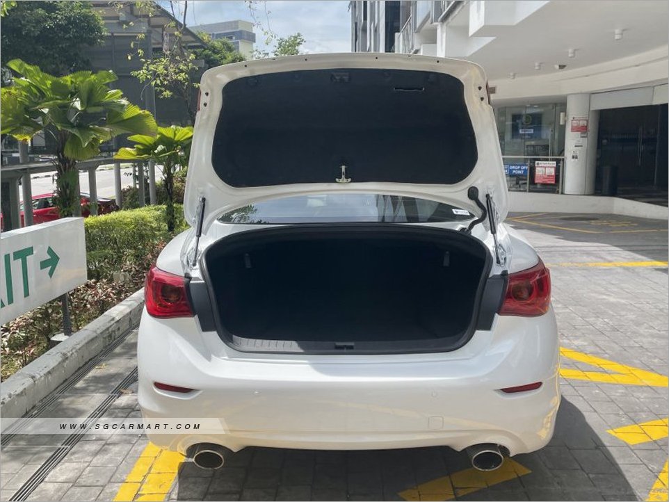 Infiniti Q50 2.0A T