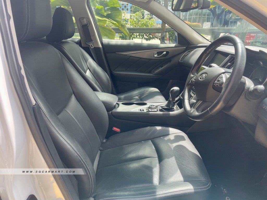 Infiniti Q50 2.0A T