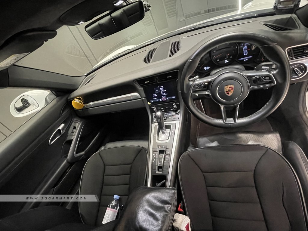 2018 Porsche 911 Carrera Coupe 3.0A PDK