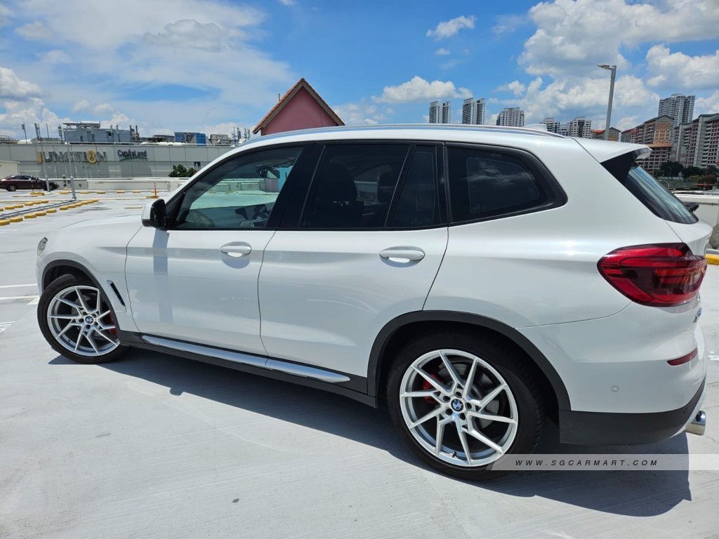 BMW X3 xDrive30i Sunroof