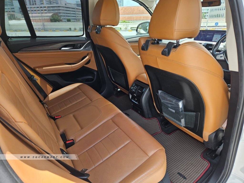 BMW X3 xDrive30i Sunroof