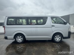 Toyota Hiace Commuter 3.0M (COE till 10/2029)