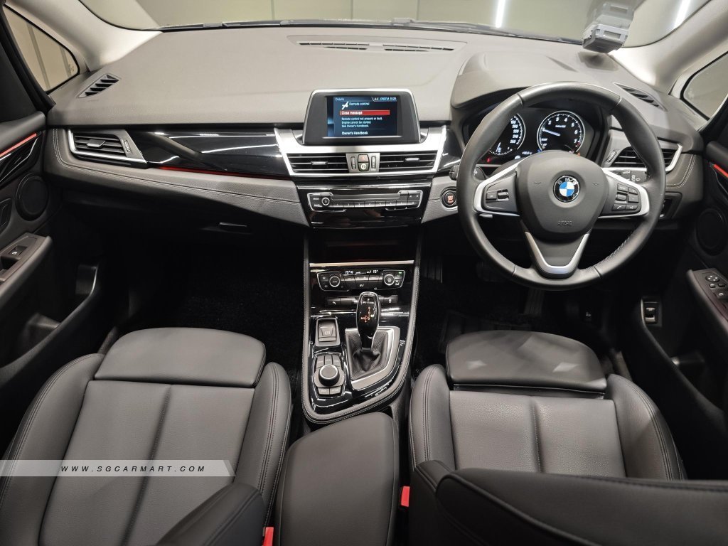 2019 BMW 216i Gran Tourer Sport