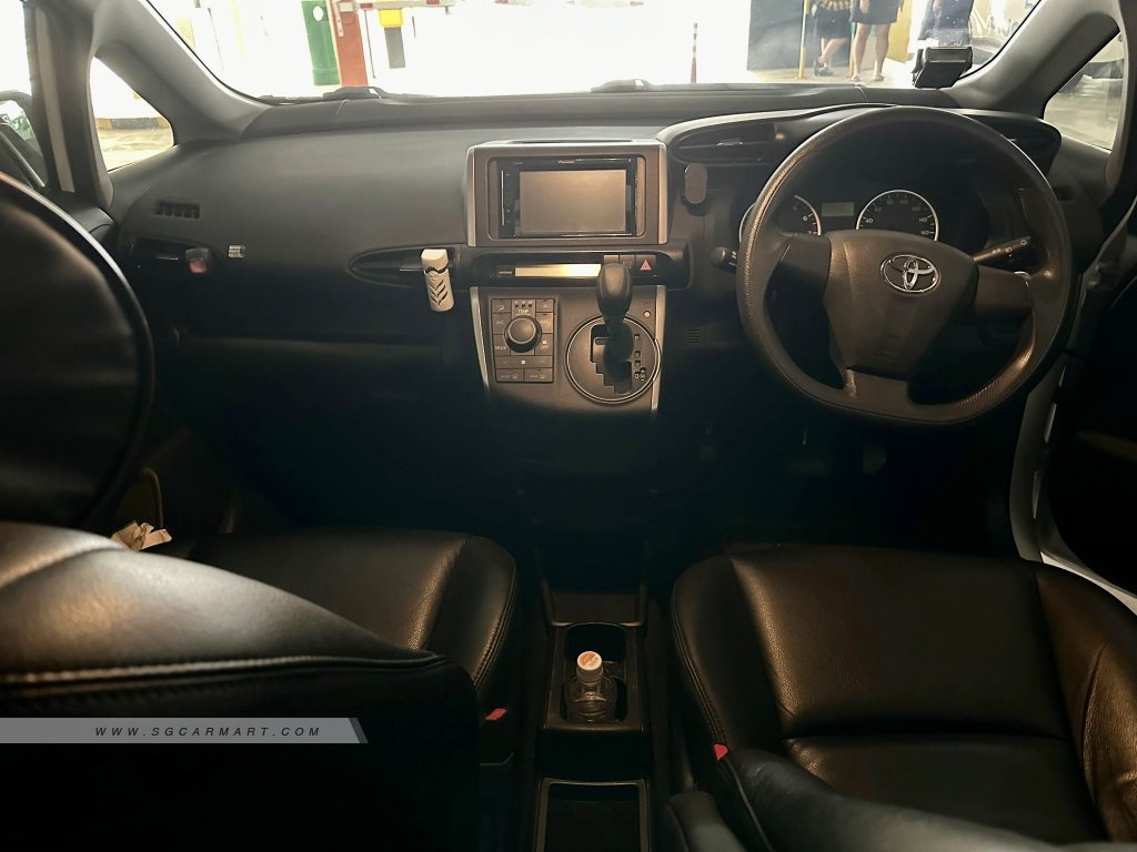 Toyota Wish 1.8A X