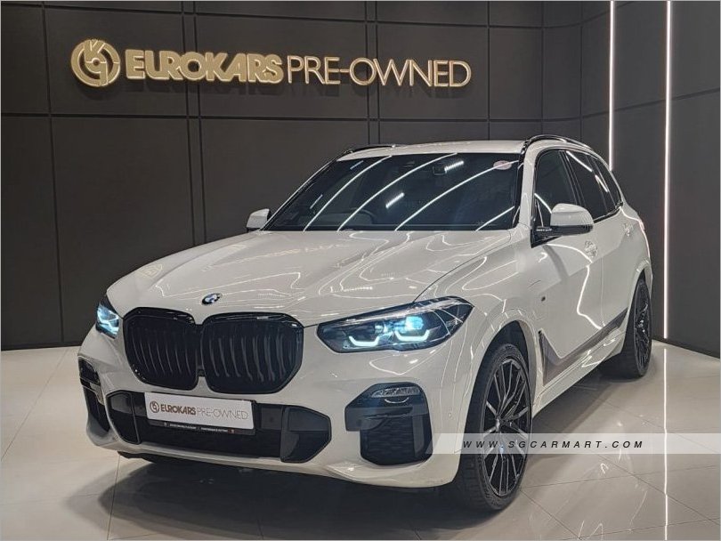 2021 BMW X5 xDrive45e Plug-in Hybrid M-Sport