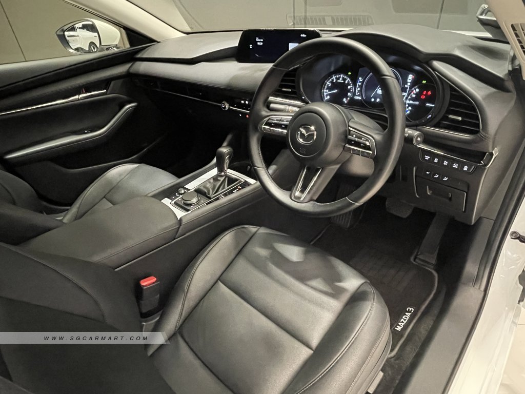 2023 Mazda 3 Mild Hybrid 1.5A Elegance