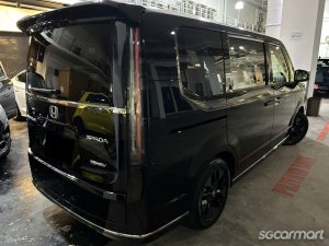 Honda Stepwagon Hybrid Spada 2.0A e-HEV