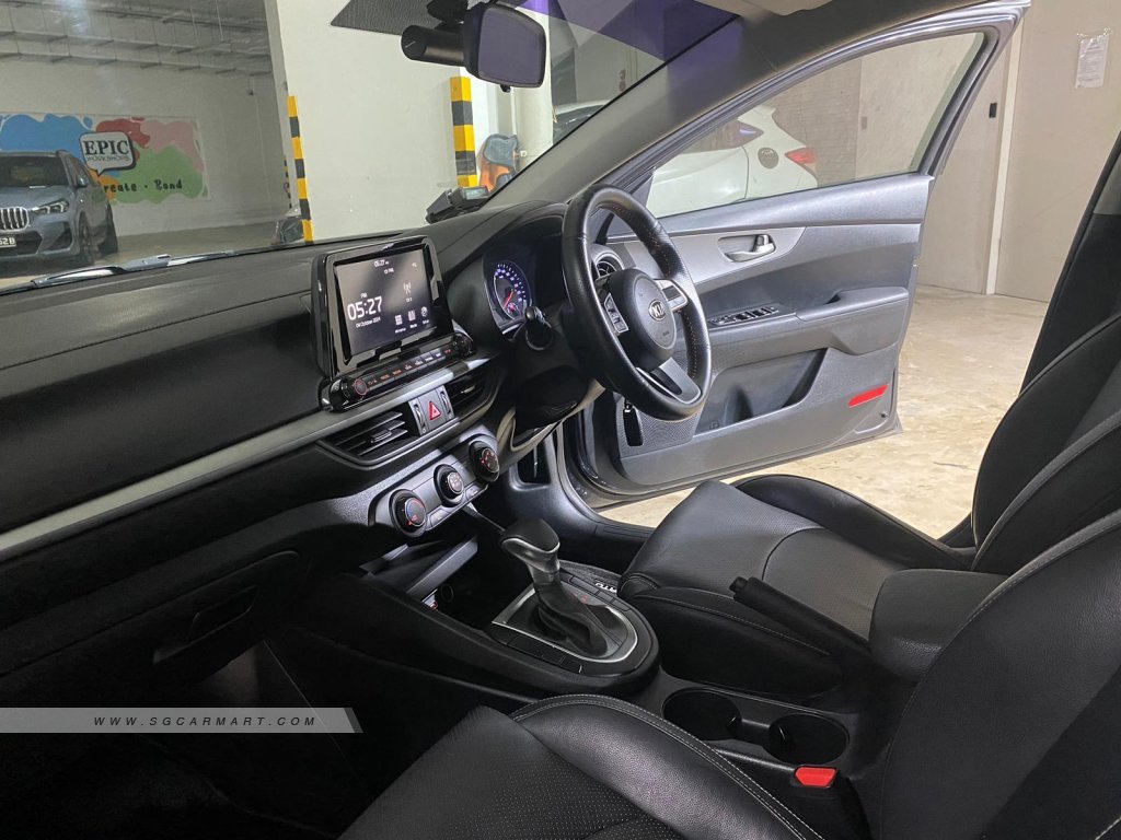 Kia Cerato 1.6A LX