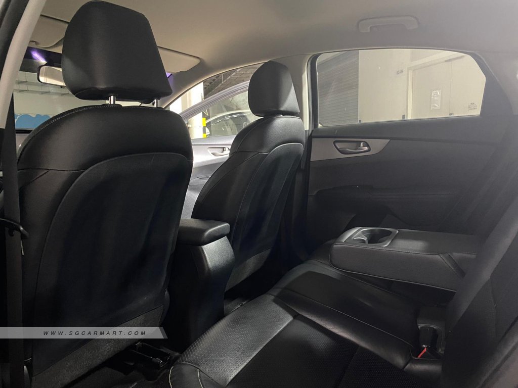 Kia Cerato 1.6A LX