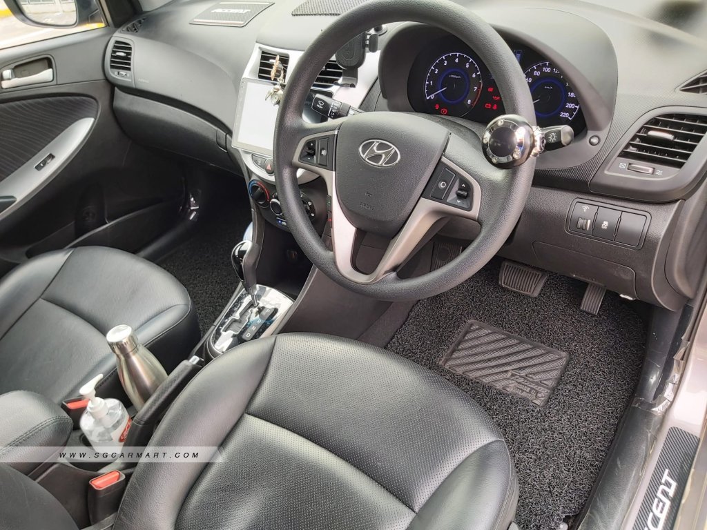 Hyundai Accent 1.4A