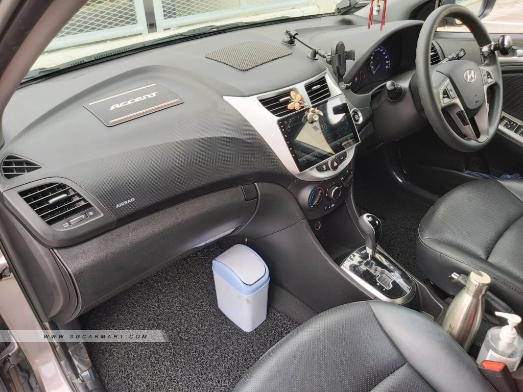 Hyundai Accent 1.4A