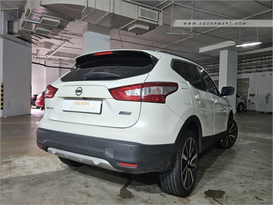 Nissan Qashqai 2.0A Moonroof