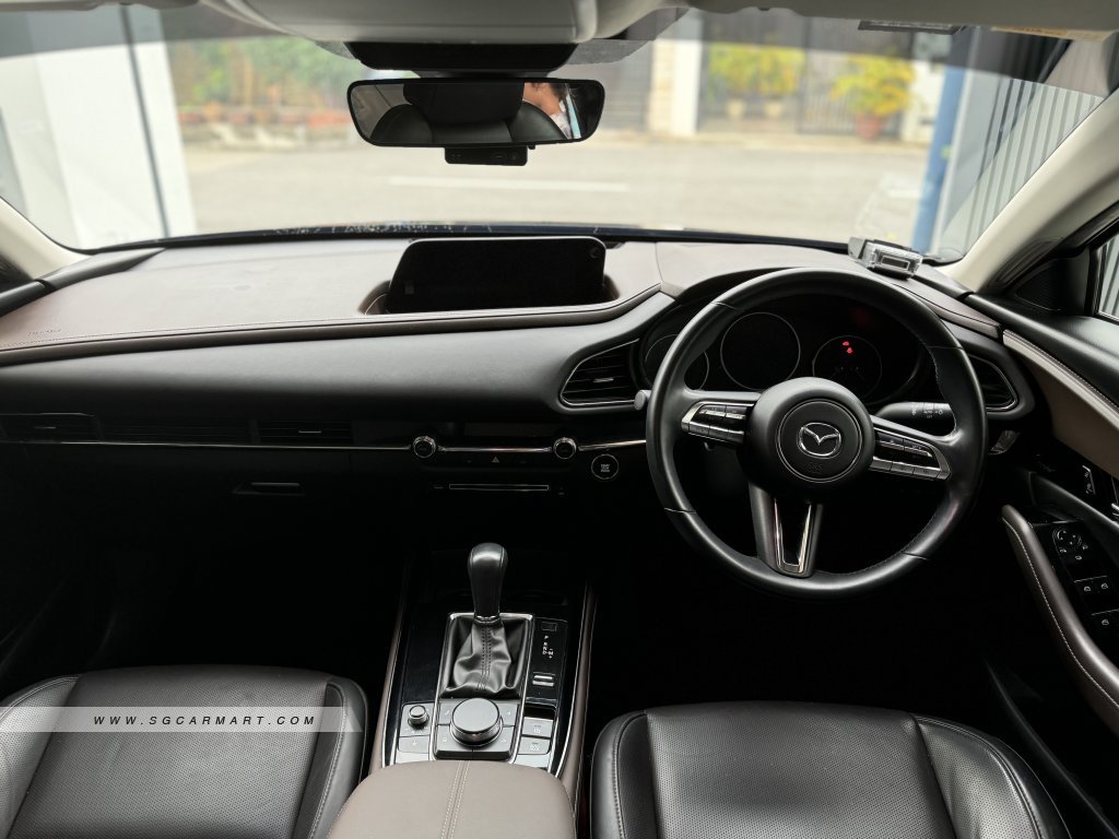Mazda CX-30 2.0A Luxury