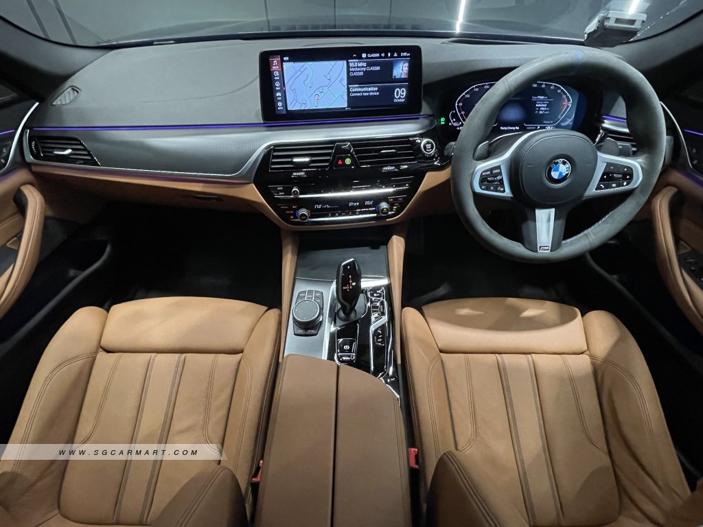 2021 BMW 530i Mild Hybrid M-Sport