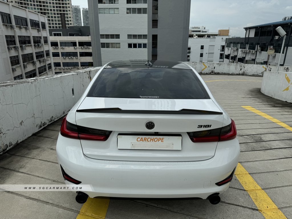 BMW 3 Series 318i Highline Sportline