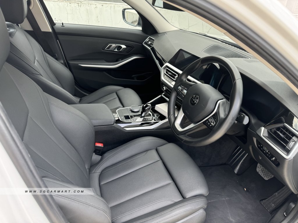 BMW 3 Series 318i Highline Sportline