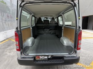 Toyota Hiace 2.8A DX